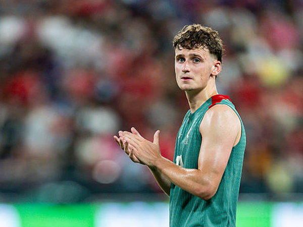 Tyler Morton Tutup Kisah 17 Tahun di Liverpool dengan Pesan Emosional